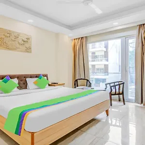 Hotel Treebo Sai Village Gold Souk - Sec 43, Gurgaon